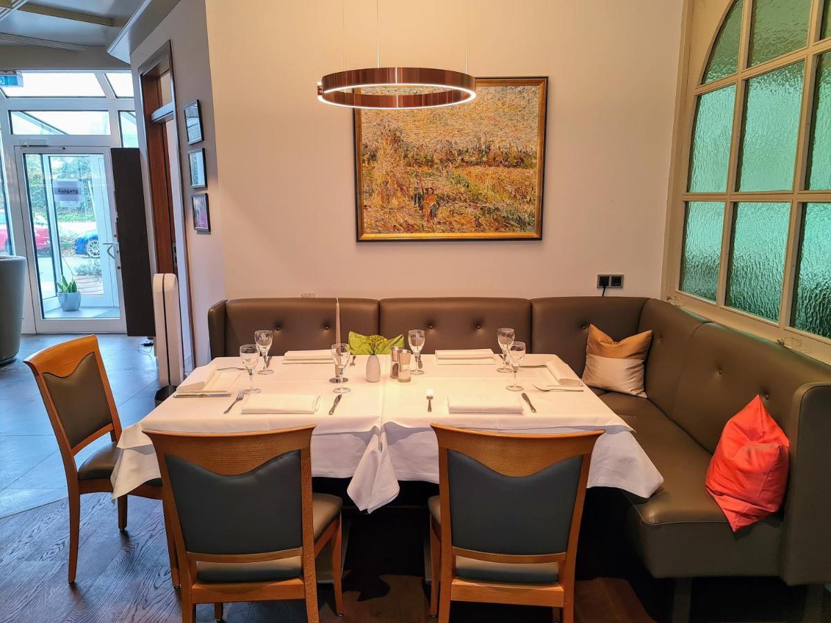 Hotel Restaurant Felix Bensheim Exterior photo